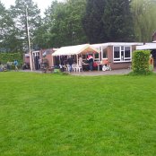 De tent staat al klaar voor het kampioensfeest