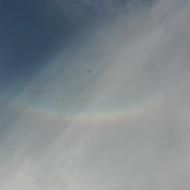 Hé, een omgekeerde regenboog